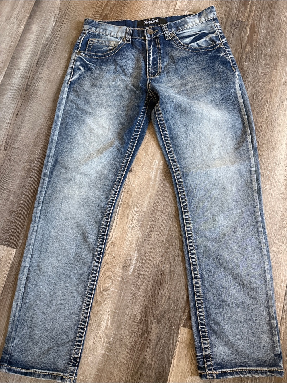 True Luck Men's Light Blue Washed Jeans